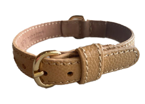 WOUAPY COLLAR PRAGUE